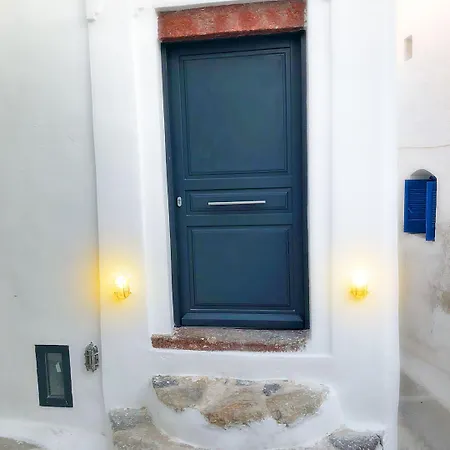 The Luna Santorini Island