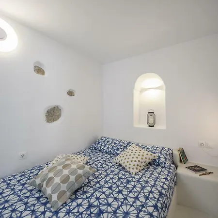 The Luna Santorini Island